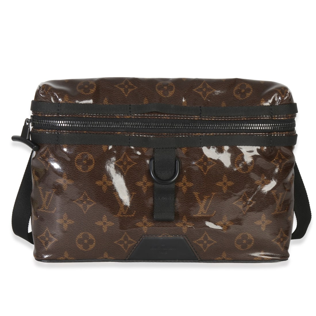 Louis Vuitton Monogram Glaze PM Brown Crossbody Messenger Bag: Louis Vuitton Monogram Glaze PM Brown Crossbody Messenger Bag This Louis Vuitton Monogram Glaze Canvas Messenger PM is a versatile unisex bag crafted in Italy from brown plastic with a PVC finish. It 