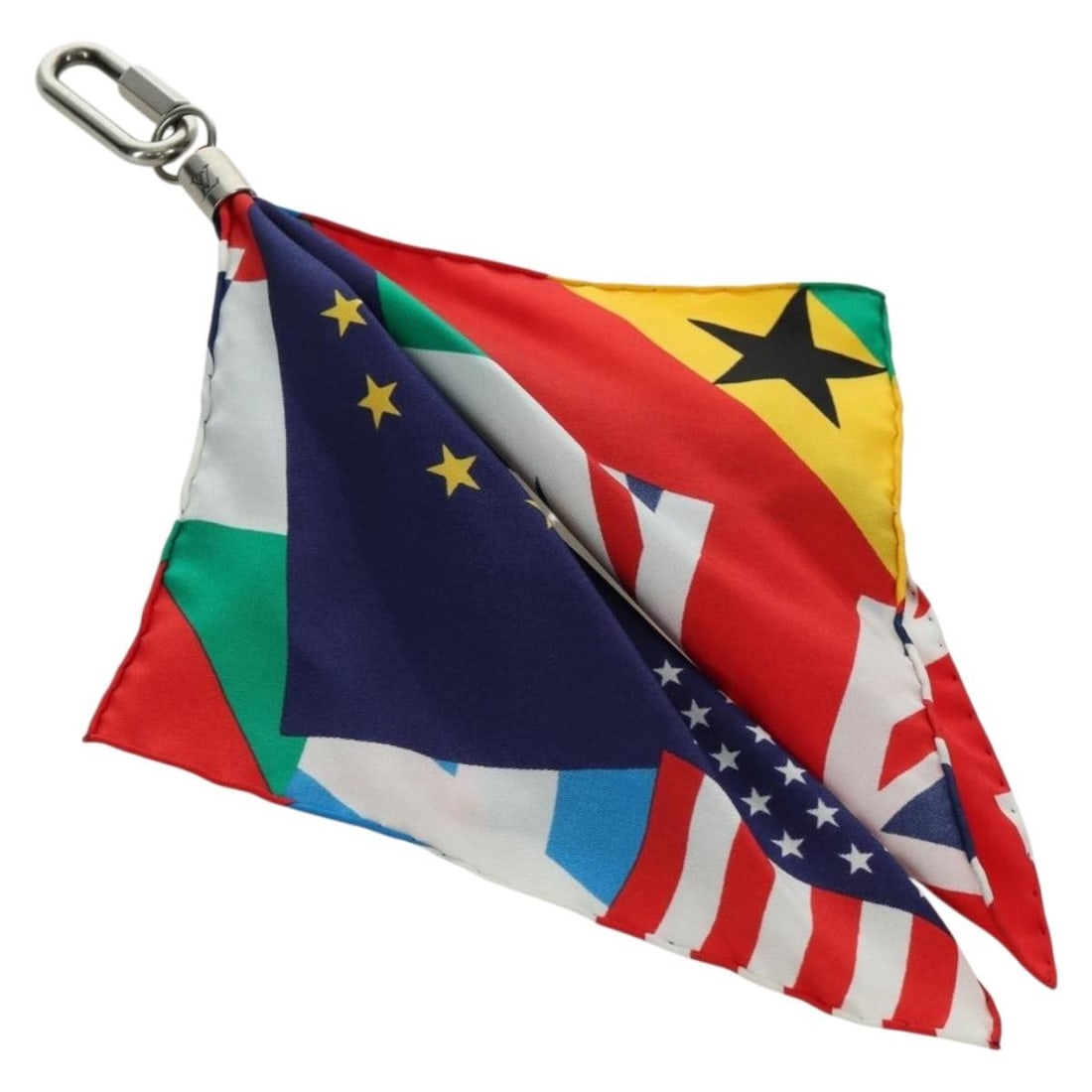 Louis Vuitton MP2485 Bijoux Sac Flags Silk Multicolor Charm: Louis Vuitton MP2485 Bijoux Sac Flags Silk Multicolor Charm Louis Vuitton Bijoux Sac Flags Charm in multicolor silk, presented in charm style. The item is in excellent condition with slight scratches 