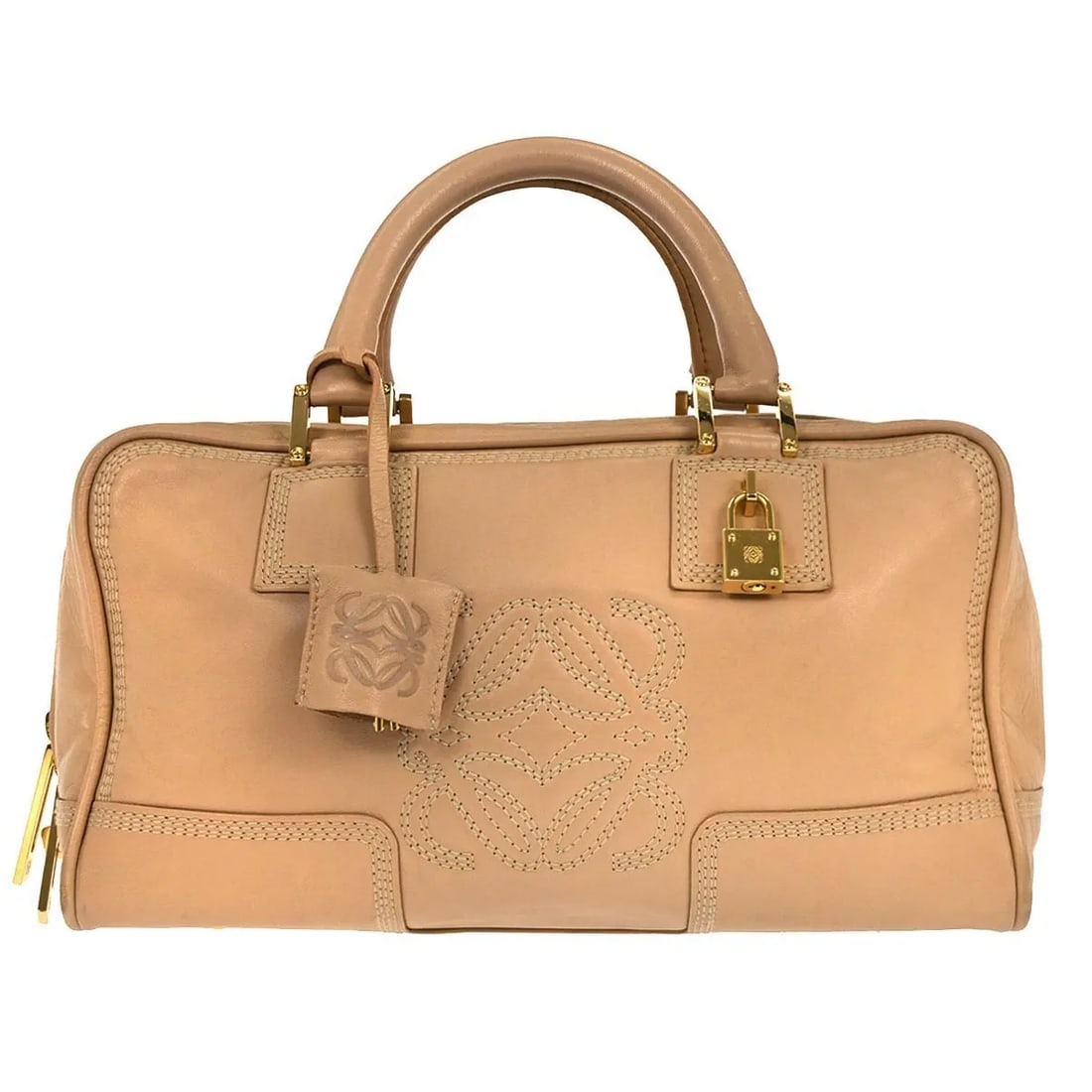 Beige Leather Amazona Bag by Loewe Spain 29cm: Beige Leather Amazona Bag by Loewe Spain 29cm This Loewe Amazona Bag is crafted from beige leather and designed for women. The bag is in good overall condition, with some scuffs and dirt present on th