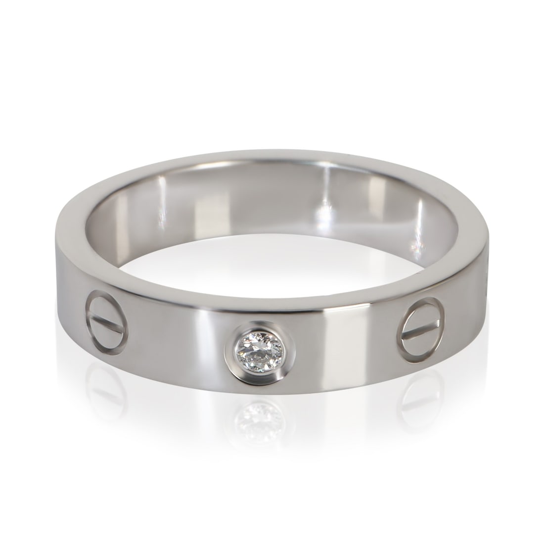 Cartier Love Small Model 18k White Gold Diamond Ring Size 5.75: Cartier Love Small Model 18k White Gold Diamond Ring Size 5.75 This pre-owned Cartier Small Model Love ring is crafted from 18k white gold and features a round brilliant white diamond with a total car