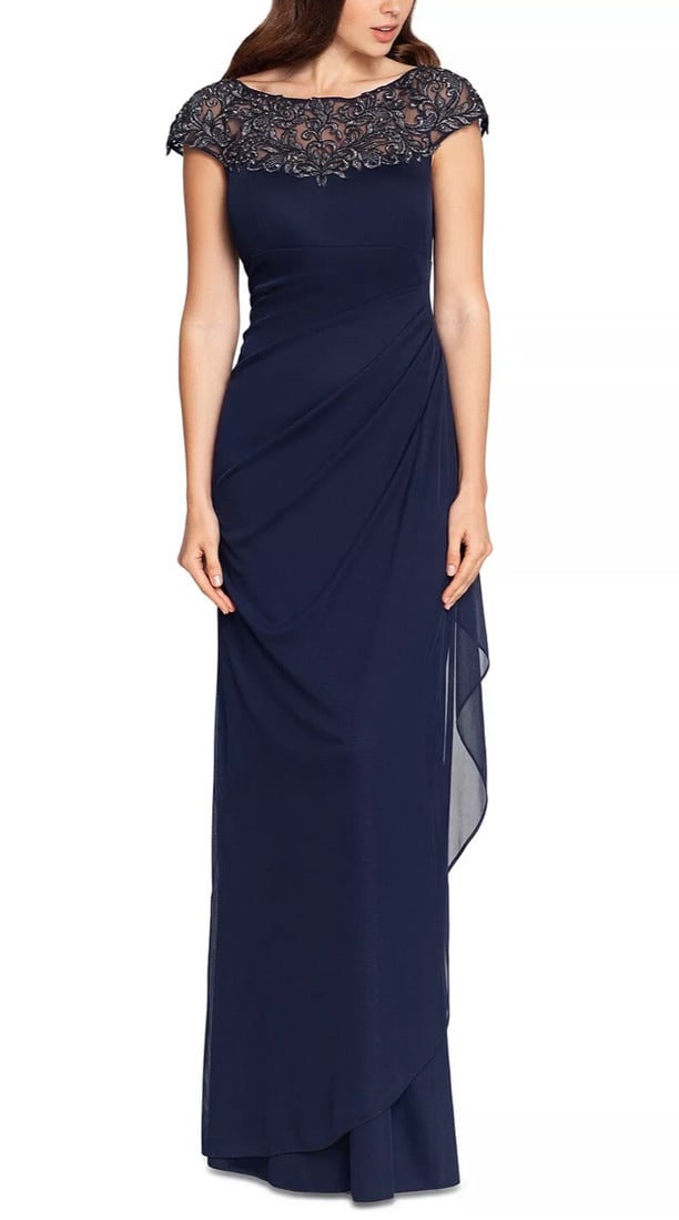 XSCAPE Petite Blue Embellished Ball Gown Size 14P: XSCAPE Petite Blue Embellished Ball Gown Size 14P Elevate your evening attire with the XSCAPE Petite Embellished Illusion Yoke Gown, beautifully designed in a rich blue hue. This stunning ball gown fe