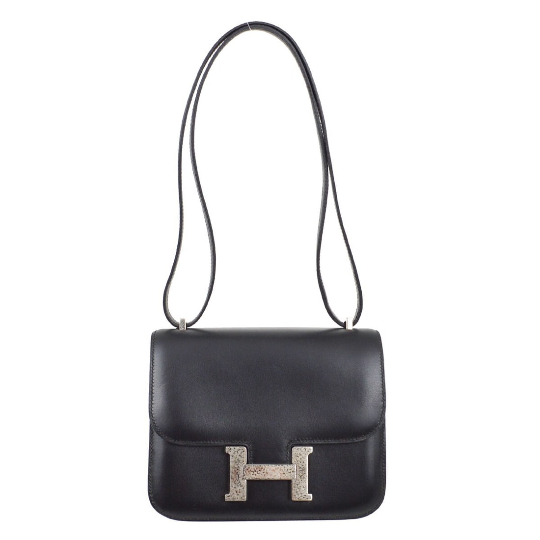 Hermes Constance 18 Black Box Calf Leather Shoulder Bag: Hermes Constance 18 Black Box Calf Leather Shoulder Bag Hermes Constance 18 shoulder bag in black box calf leather, made in France. This women's shoulder bag features a shoulder strap and two interior