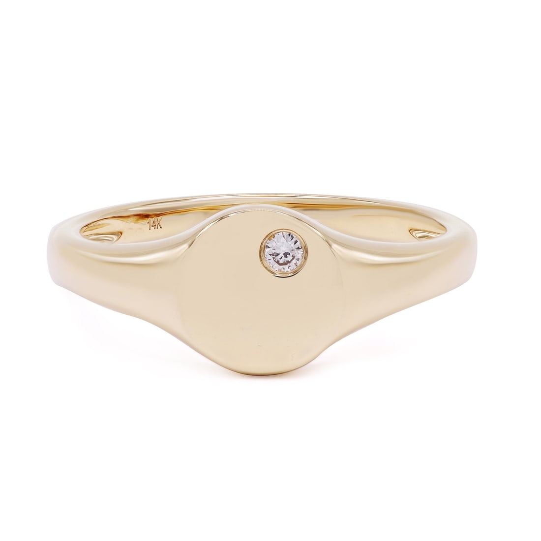 Rachel Koen 14K Yellow Gold Round Signet Ring with 0.03ct Diamond Size 7: Rachel Koen 14K Yellow Gold Round Signet Ring with 0.03ct Diamond Size 7 This stunning Rachel Koen round signet ring is crafted from 14K yellow gold, showcasing a single round brilliant-cut diamond th