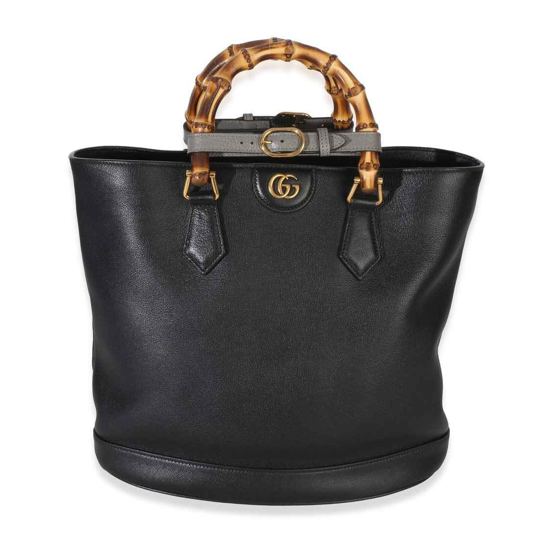 Gucci Diana Medium Bamboo Handle Tote Black Leather Bag: Gucci Diana Medium Bamboo Handle Tote Black Leather Bag Gucci Diana Medium Bamboo Handle Tote in black dollar calfskin with bamboo handles and an open-top design. This pre-owned medium bag includes a 