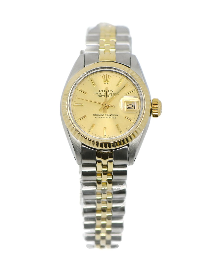 Rolex Datejust 1979 Women's Automatic Wristwatch with Box: Rolex Datejust 1979 Women's Automatic Wristwatch with Box This Rolex Datejust 18K and stainless steel wristwatch, reference 6917, is a classic women's timepiece from 1979. It features a polished stain