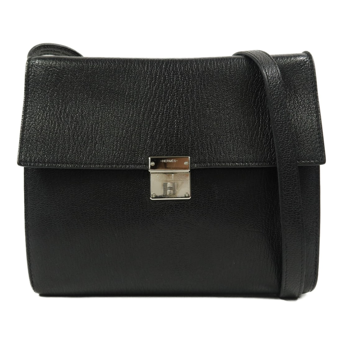 Hermes Clic 16 Noir Chevre Shoulder Bag with PHW (1 of 17)