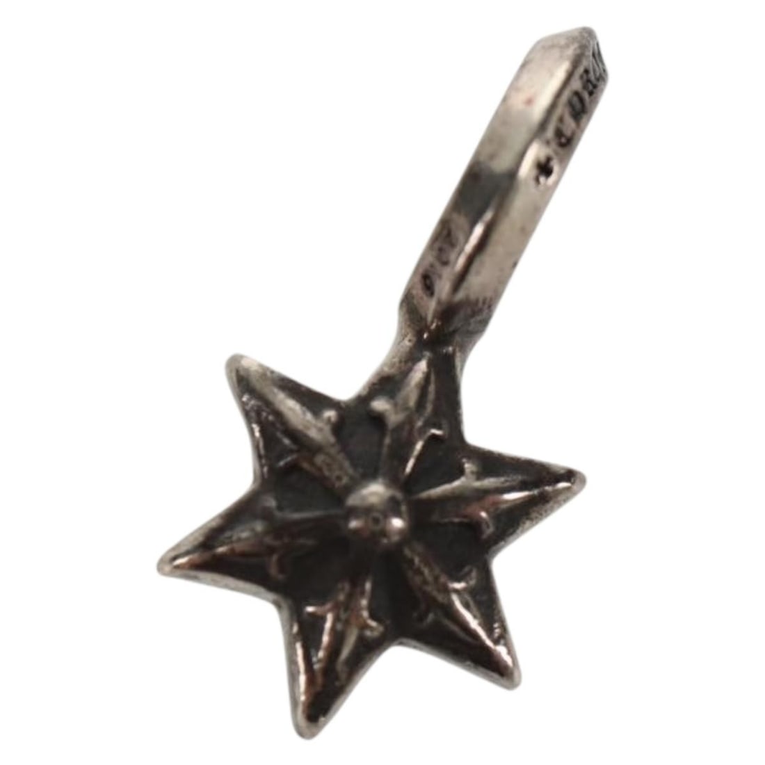Chrome Hearts Stack Star Ag925 Silver Charm with Dust Bag: Chrome Hearts Stack Star Ag925 Silver Charm with Dust Bag A Chrome Hearts stack star charm in silver, made from Ag925 silver. It measures approximately W 1 cm x H 1.5 cm (W 0.4 x H 0.6 inch) and comes