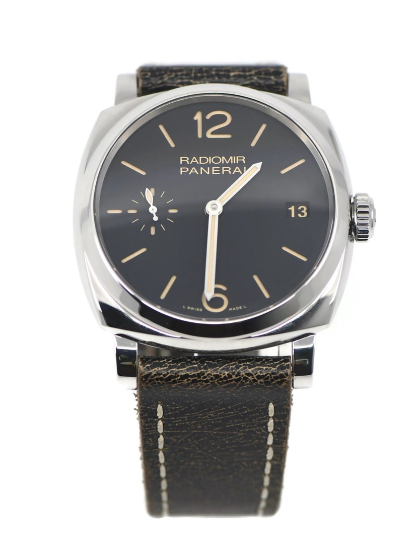 Panerai Radiomir 47mm Manual Wind Black Dial Wristwatch Box: Panerai Radiomir 47mm Manual Wind Black Dial Wristwatch Box This Panerai Radiomir PAM00514 wristwatch features a 47 mm polished stainless steel case with a smooth silver bezel and exhibition caseback.
