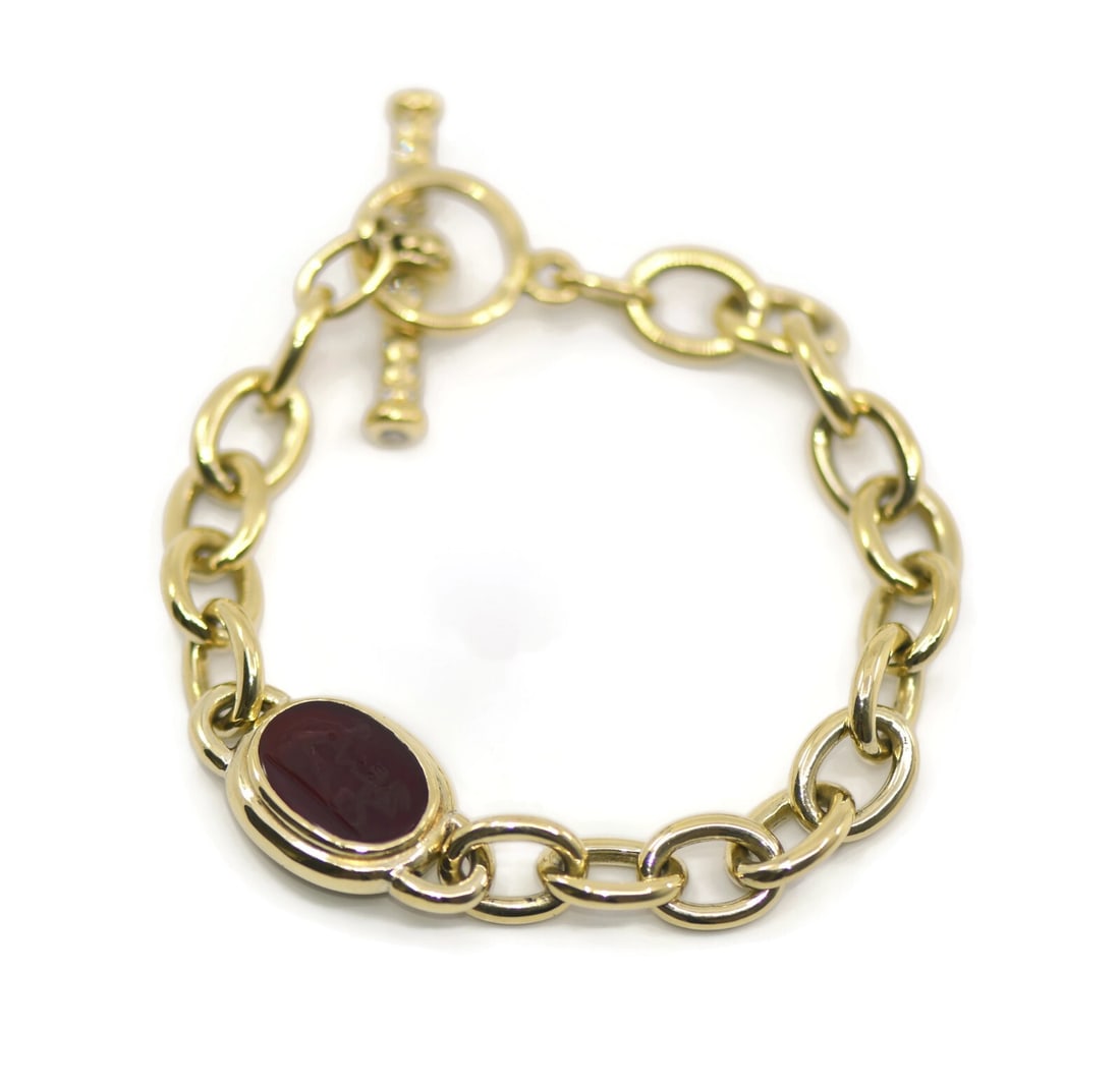 Vahe Naltchayan 18K Yellow Gold Diamond Chain Bracelet 8 Inches: Vahe Naltchayan 18K Yellow Gold Diamond Chain Bracelet 8 Inches Pre-owned 18K yellow gold chain bracelet featuring diamond accents. Made in the United States, it measures 8 inches in length and weighs