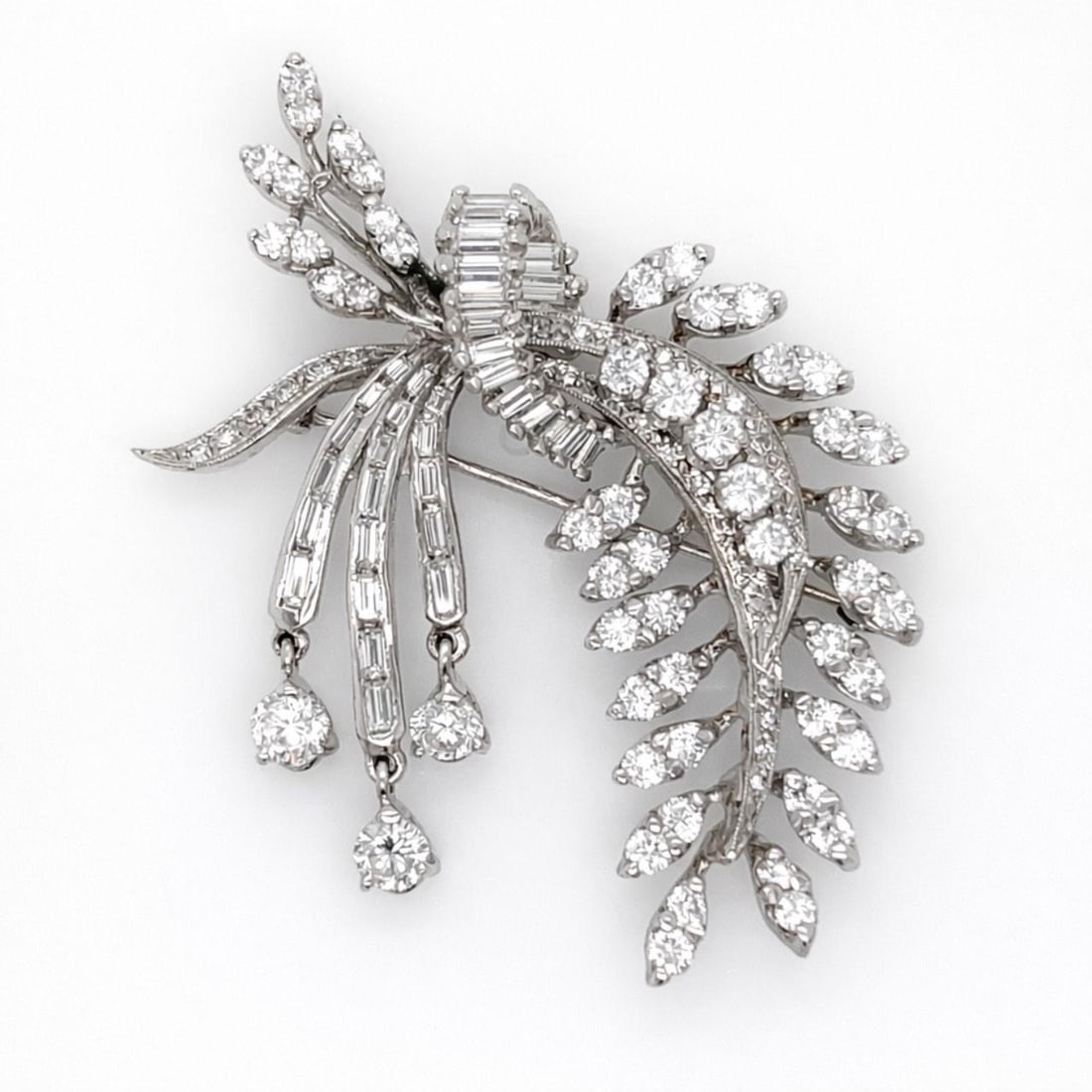 Platinum Art Deco Diamond Brooch with 5.25 Carats G-H VVS-VS Stones (1 of 4)