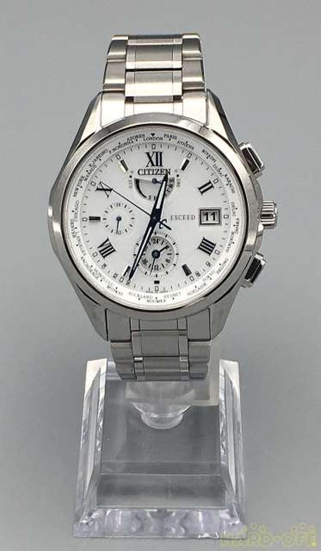 CITIZEN AT9110-58A Exceed mens radio controlled solar titanium watch: CITIZEN AT9110-58A Exceed mens radio controlled solar titanium watch Men's CITIZEN Exceed Eco-Drive wristwatch, model AT9110-58A. It is a pre-owned timepiece made in Japan with a Super Titanium case a