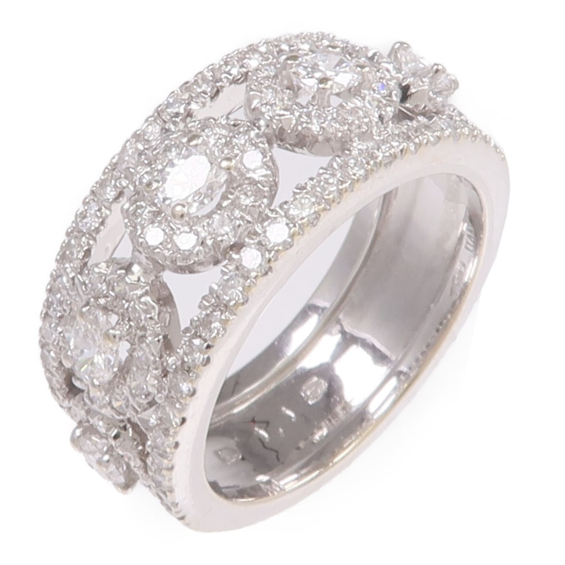 Ponte Vecchio 18K White Gold Diamond Ring Size 6.25: Ponte Vecchio 18K White Gold Diamond Ring Size 6.25 A Ponte Vecchio ring crafted in 18K white gold with diamond accents. It features a clear appearance, a ring size of 6.25, and originates from Italy.