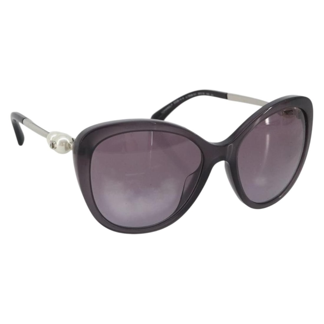 CHANEL Coco Pearl Purple Plastic Sunglasses with Case: CHANEL Coco Pearl Purple Plastic Sunglasses with Case Purple CHANEL Coco Pearl sunglasses in plastic, made in Italy. The item comes with a sunglass case and is described as rank AB, with very good ove