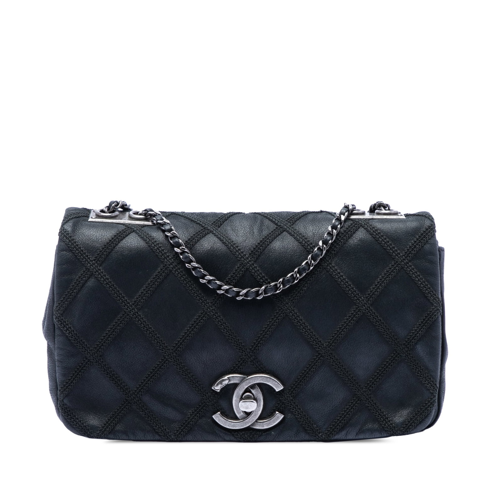 Chanel Small Diamond Stitch Chain Flap in Iridescent Calfskin: Chanel Small Diamond Stitch Chain Flap in Iridescent Calfskin A Chanel Small Iridescent Calfskin Diamond Stitch Chain Flap made in Italy. This bag features a leather body, leather-woven chain straps, 
