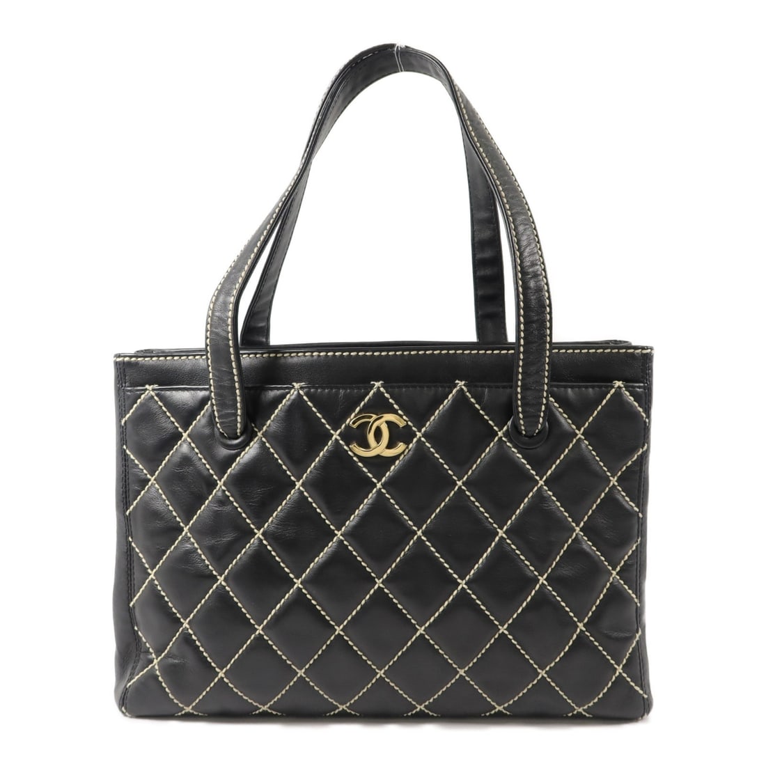 CHANEL CC Black Calfskin Shoulder Bag with GHW: CHANEL CC Black Calfskin Shoulder Bag with GHW CHANEL shoulder bag in black calfskin (cowhide) leather with a black frame color and gold-tone hardware. It is a women's regular-size bag made in France,