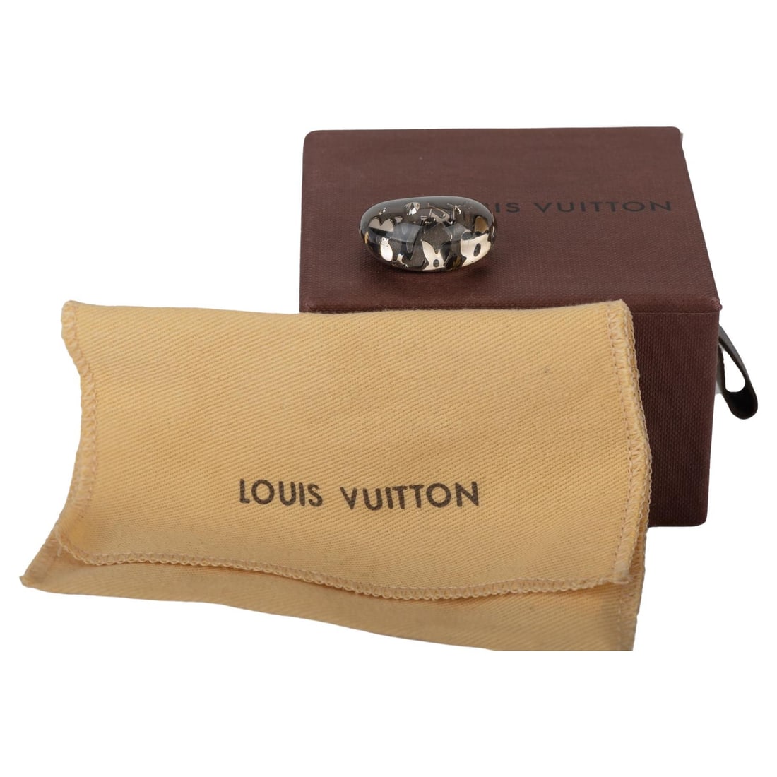 Louis Vuitton Grey Lucite Inlay Ring 2012 with Box and Dustcover: Louis Vuitton Grey Lucite Inlay Ring 2012 with Box and Dustcover Experience the elegance of the Louis Vuitton Grey Lucite Inlay Ring, a stunning accessory that showcases the brand's iconic craftsmansh
