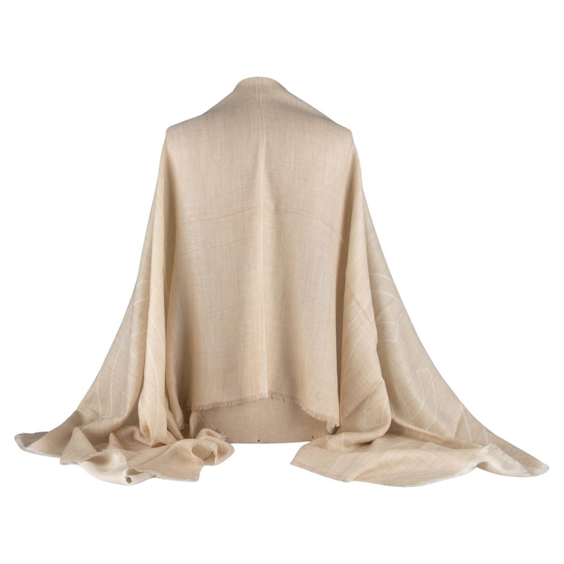 Chanel Beige Cashmere Shawl 28x78 Fringed Edge Italy: Chanel Beige Cashmere Shawl 28x78 Fringed Edge Italy Elevate your wardrobe with this exquisite Chanel Beige Cashmere Shawl. Crafted in Italy, this luxurious accessory features a stunning natural tone 