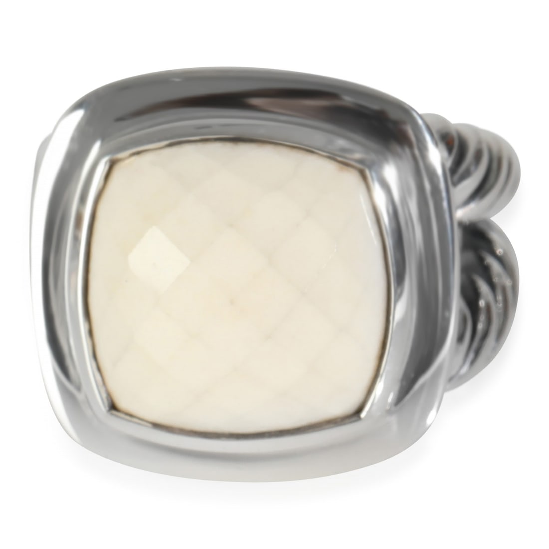 Sterling Silver Agate Ring David Yurman Albion Size 6: Sterling Silver Agate Ring David Yurman Albion Size 6 Pre-owned David Yurman Albion ring featuring an agate center stone in sterling silver. This unisex ring includes a pouch and does not come with th