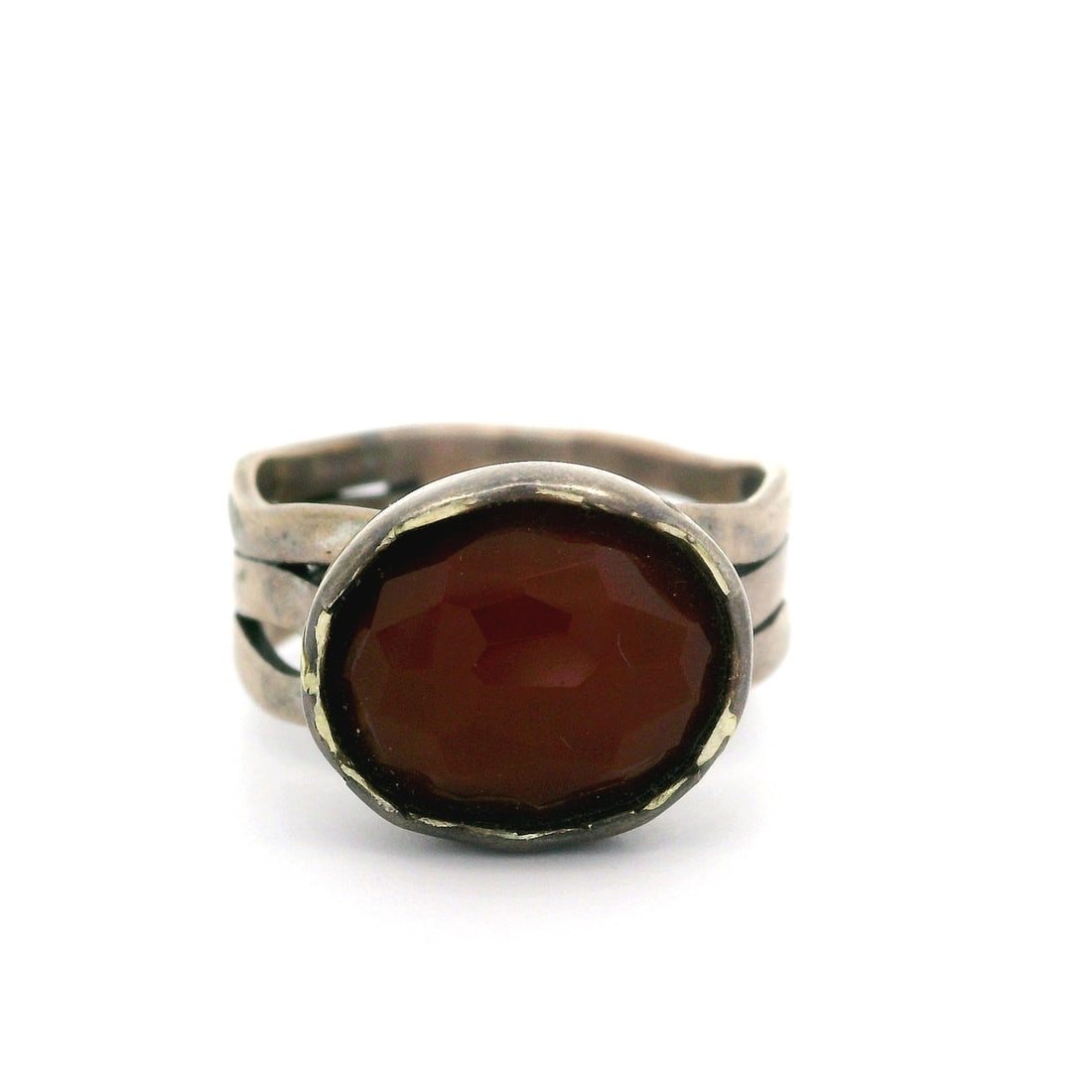 Vintage Sterling Silver Cocktail Ring with Oval Carnelian: Vintage Sterling Silver Cocktail Ring with Oval Carnelian This exquisite vintage cocktail ring features a stunning natural genuine carnelian stone in an oval faceted cut, bezel set for a secure fit. T
