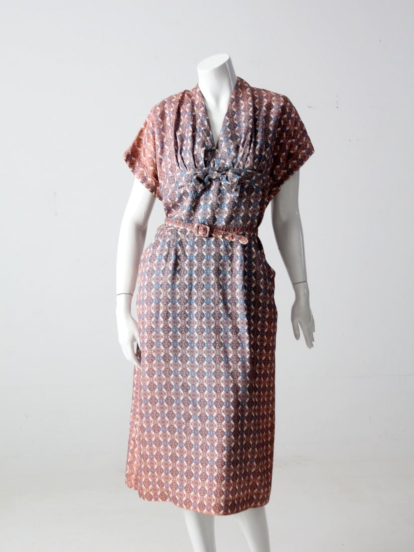 Rayon geometric print day dress with belt 1940s 1950s vintage (1 of 8)