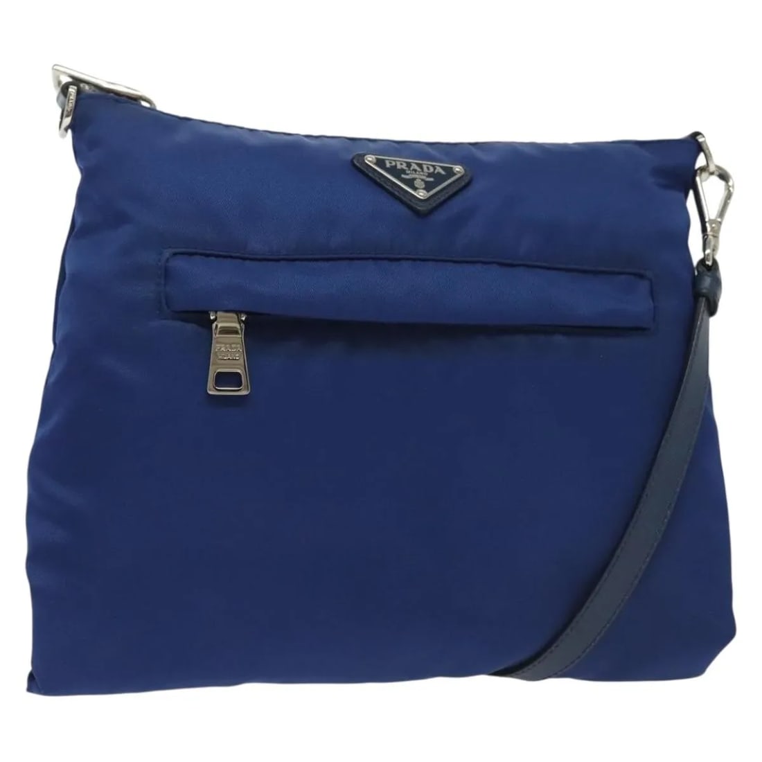 Prada Blue Flat Messenger Nylon and Leather Shoulder Bag: Prada Blue Flat Messenger Nylon and Leather Shoulder Bag This Prada Flat Messenger bag is crafted from blue nylon with leather accents, designed for women. It features a flat messenger silhouette and 