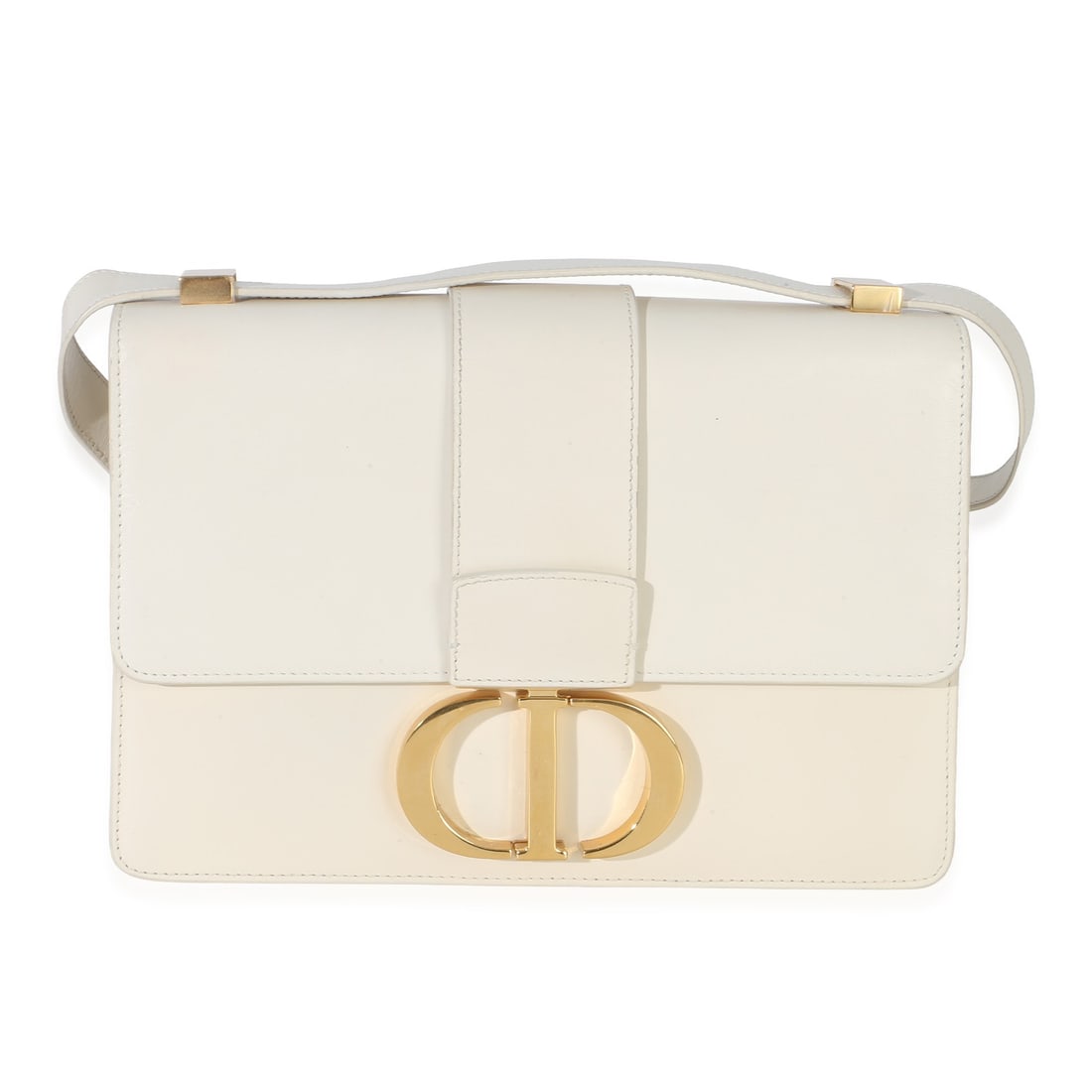 Christian Dior 30 Montaigne White Leather Flap Bag: Christian Dior 30 Montaigne White Leather Flap Bag This Christian Dior 30 Montaigne Flap shoulder bag is crafted from smooth white box calfskin leather with a matching white leather lining. The bag fe