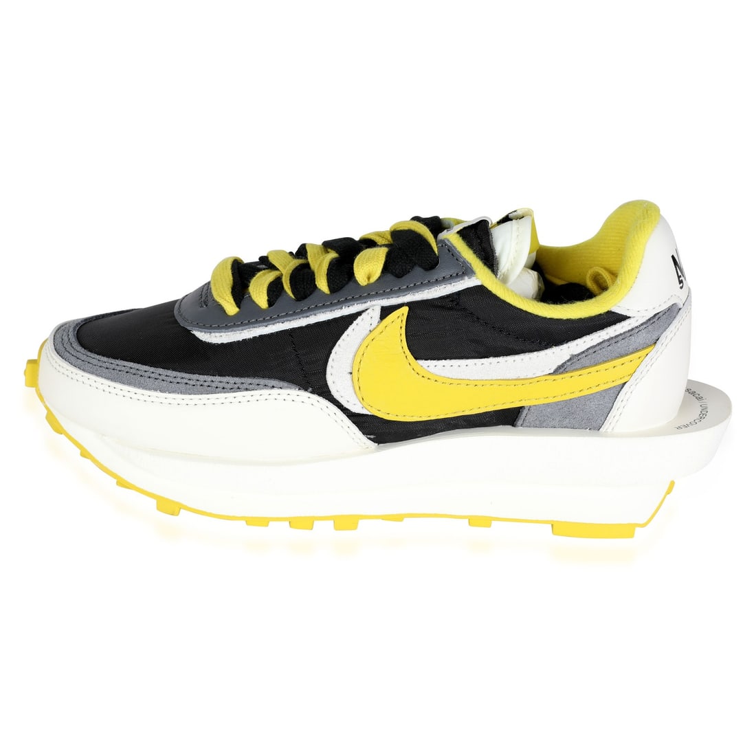 Nike Sacai x Undercover LD Waffle Bright Citron Sneakers 4 US: Nike Sacai x Undercover LD Waffle Bright Citron Sneakers 4 US Elevate your sneaker collection with the Nike LD Waffle Sacai x Undercover 'Bright Citron'. This unique sneaker features a striking color 
