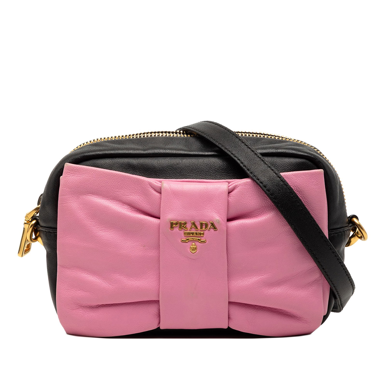 Prada Nappa Fiocco Bow Black Leather Crossbody Bag with Adjustable Strap: Prada Nappa Fiocco Bow Black Leather Crossbody Bag with Adjustable Strap This Prada Nappa Fiocco Bow Crossbody bag is crafted from black nappa leather and features a detachable and adjustable flat lea