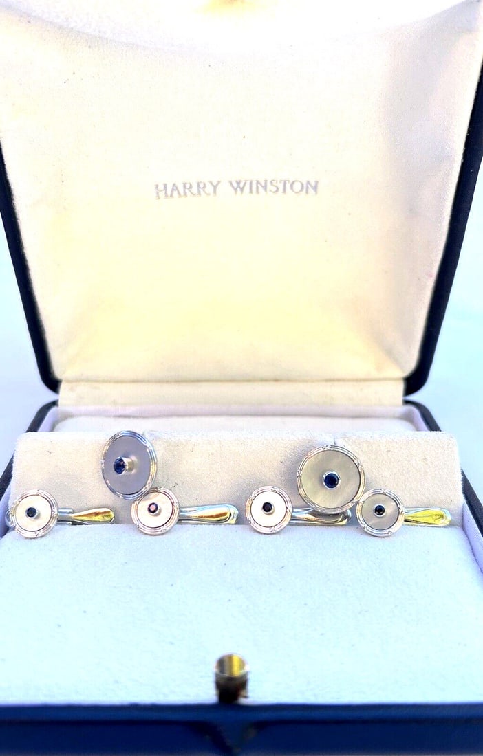 Harry Winston Platinum Gold Multi-Stone Dress Set Cufflinks and Studs with Box: Harry Winston Platinum Gold Multi-Stone Dress Set Cufflinks and Studs with Box Presenting a stunning Harry Winston English multi-stone dress set, featuring exquisite craftsmanship in platinum and 18K 