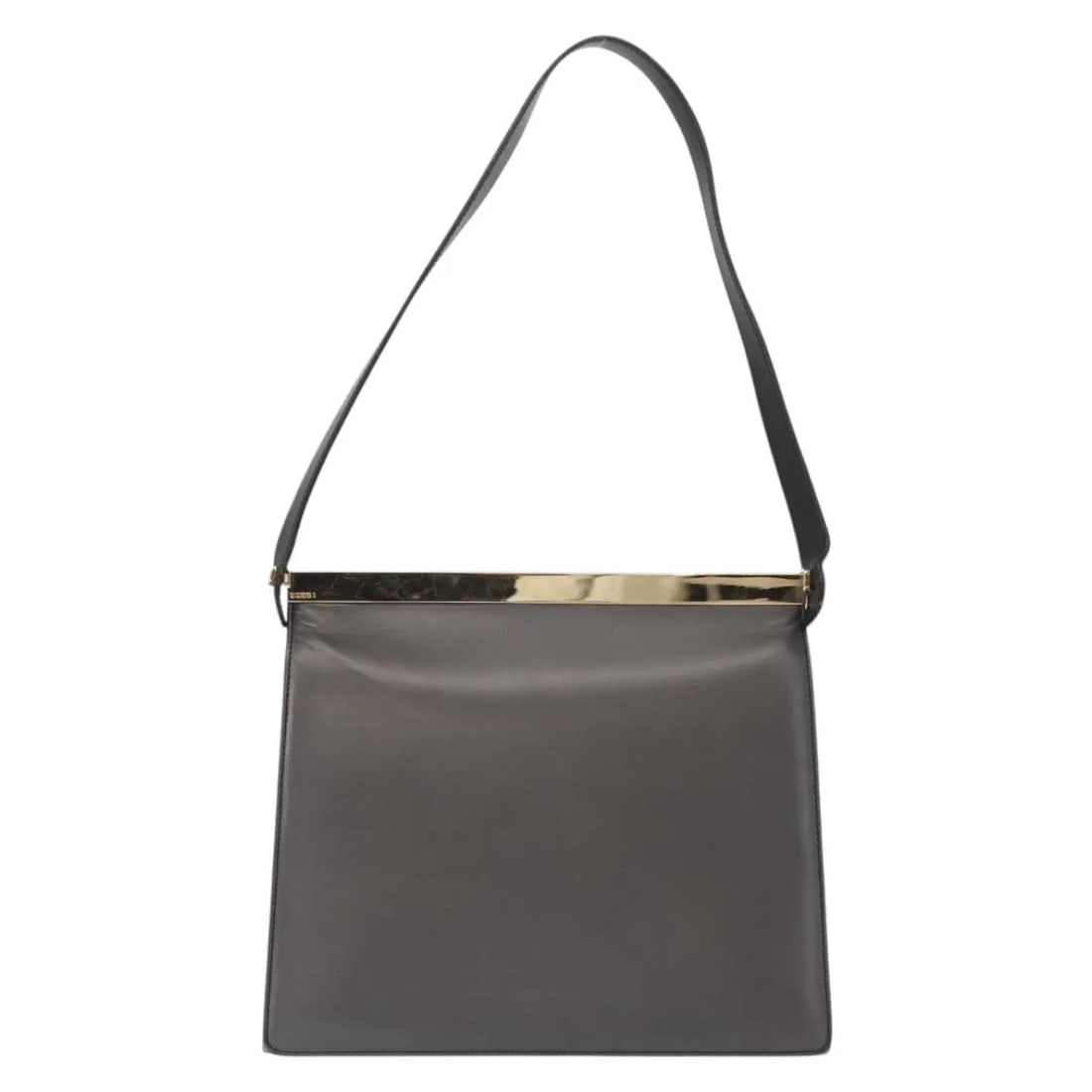 Gucci Vintage Black Leather Shoulder Bag: Gucci Vintage Black Leather Shoulder Bag This Gucci vintage shoulder bag is crafted from black leather and designed for women. It features a classic silhouette with dimensions of 26cm x 20cm x 8cm. Th