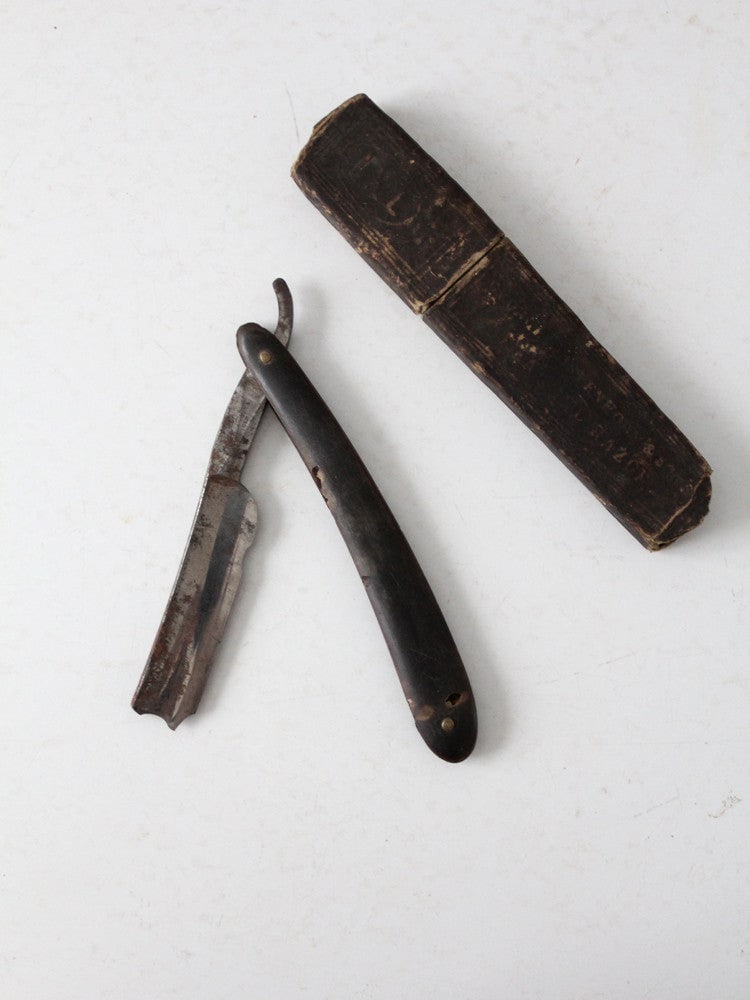 Antique George Wostenholm IXL Straight Razor with Aged Box (1 of 8)