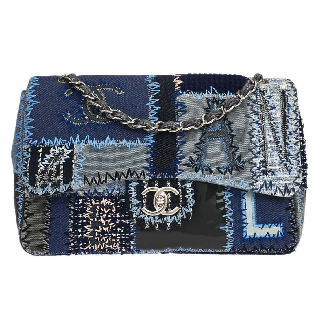 CHANEL Patchwork Jumbo Shoulder Bag Blue Tweed Leather: CHANEL Patchwork Jumbo Shoulder Bag Blue Tweed Leather Chanel patchwork jumbo shoulder bag in blue tones with a mix of tweed and leather materials. This women's shoulder bag features logo accents, inn