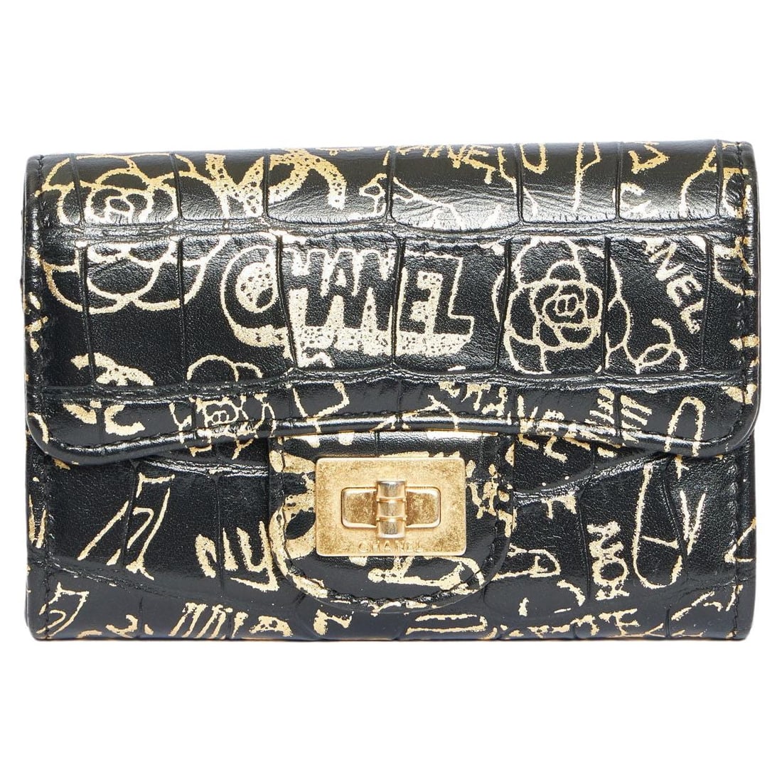 Chanel Limited Edition 2019 Graffiti Credit Card Case in Black Lambskin: Chanel Limited Edition 2019 Graffiti Credit Card Case in Black Lambskin Elevate your accessory collection with this Chanel Limited Edition Credit Card Case from the 2019 Graffiti line. Crafted in Ital