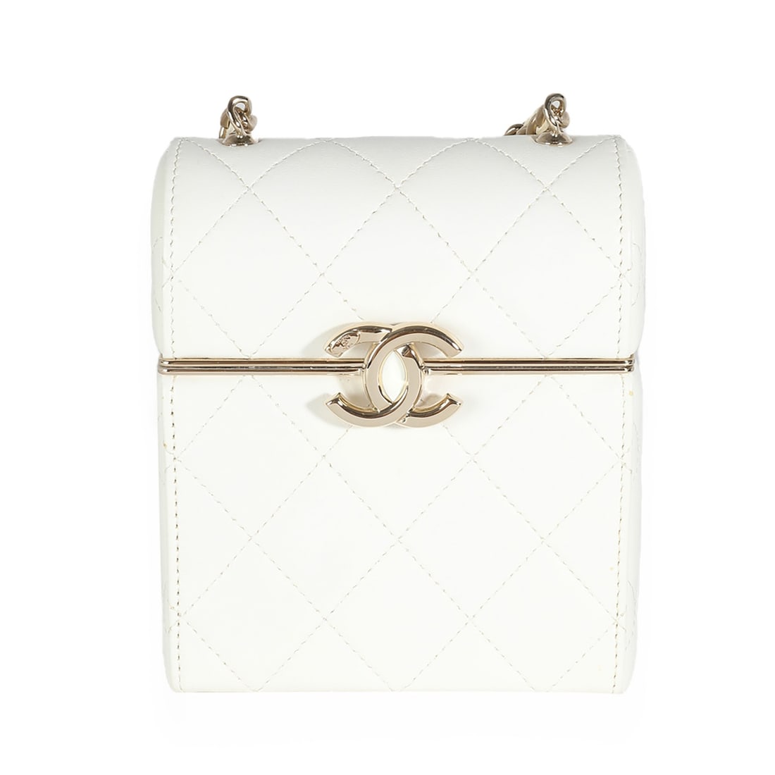Chanel Mini Box Clutch White Quilted Lambskin Bag 22P: Chanel Mini Box Clutch White Quilted Lambskin Bag 22P A pre-owned mini box clutch in white quilted lambskin with a kiss-lock closure and silver-tone hardware. It includes a 23 in drop strap and comes 