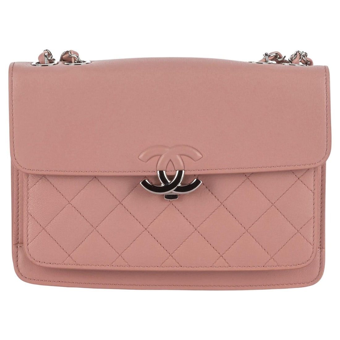 Chanel Pink Caviar CC Box Bag with Authenticity Card: Chanel Pink Caviar CC Box Bag with Authenticity Card The Chanel Pink Caviar CC Box bag is a timeless accessory that epitomizes elegance and functionality. Crafted from luxurious caviar leather, this c
