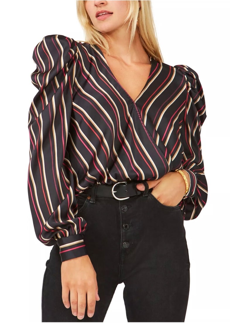 Vince Camuto Black Stripe Puff Shoulder Long Sleeve Blouse XS: Vince Camuto Black Stripe Puff Shoulder Long Sleeve Blouse XS Elevate your wardrobe with this stylish Vince Camuto Stripe Puff Shoulder Long Sleeve Blouse in Rich Black. This chic blouse features a fl