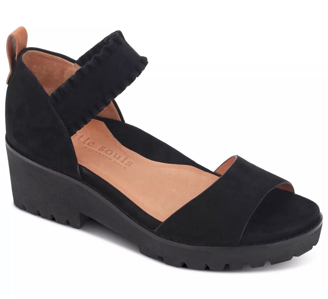 Gentle Souls Anja Black Leather Ankle Strap Sandals 9.5M: Gentle Souls Anja Black Leather Ankle Strap Sandals 9.5M Step into comfort and style with the Gentle Souls Anja Elastic Sandals. Designed with a chic ankle strap and a practical 3" block heel, these s