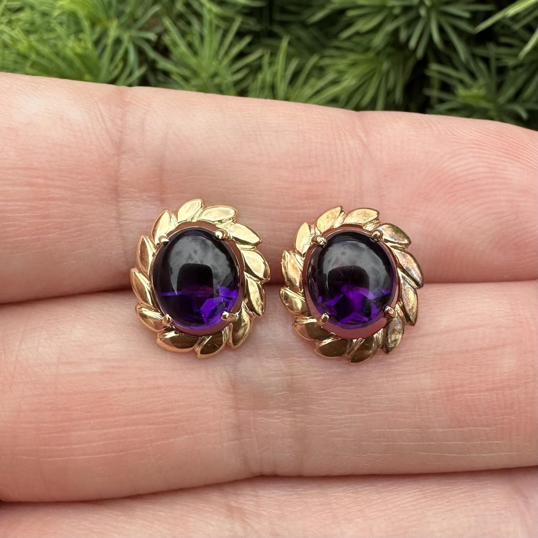 Unbranded 14k Yellow Gold Stud Earrings with Oval Cabochon Amethyst Halo: Unbranded 14k Yellow Gold Stud Earrings with Oval Cabochon Amethyst Halo Vintage stud earrings crafted in solid 14k yellow gold and set with two natural amethyst cabochons in a rich royal purple color