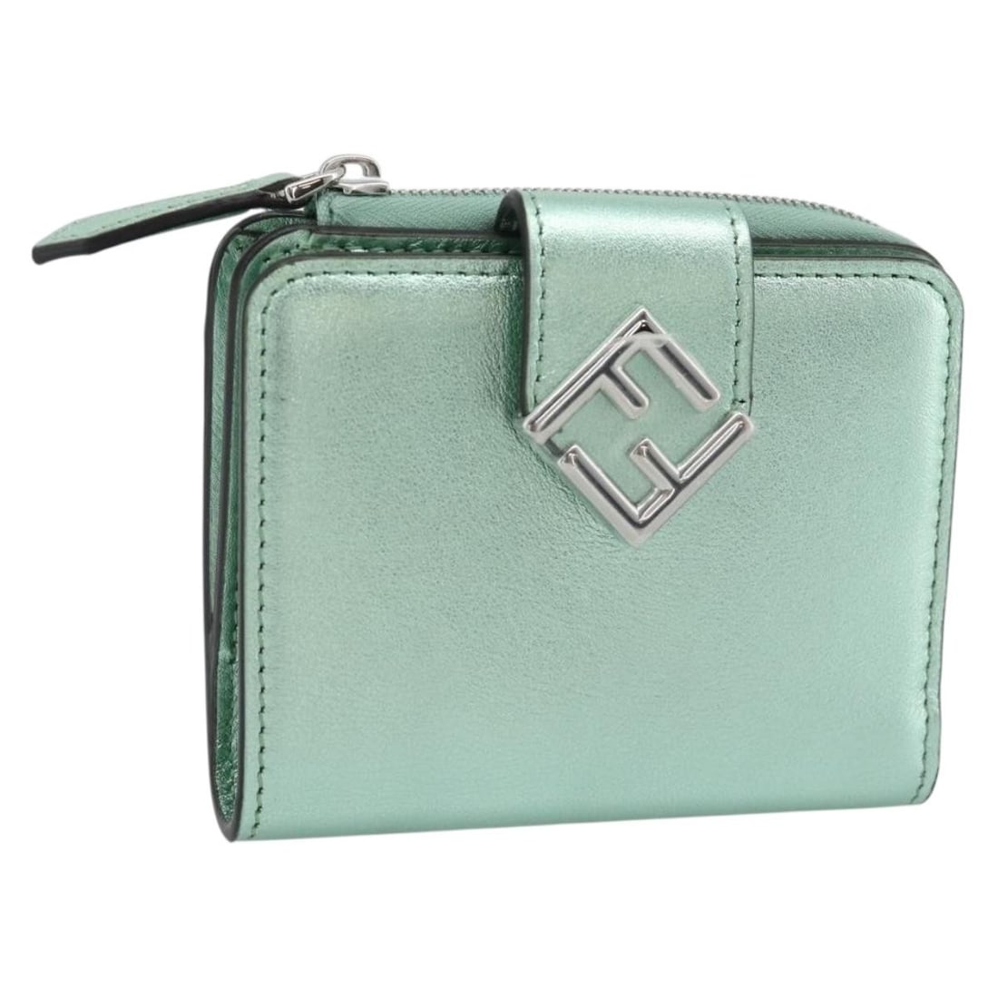 Fendi 8M0490 Green Leather Compact Wallet with Dust Bag Box: Fendi 8M0490 Green Leather Compact Wallet with Dust Bag Box Compact Fendi wallet in green and silver leather. It comes with a dust bag and item box, and was made in Italy. The wallet is described as b