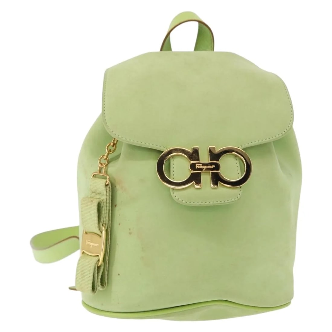 Salvatore Ferragamo Gancini Green Suede Backpack Italy: Salvatore Ferragamo Gancini Green Suede Backpack Italy This Salvatore Ferragamo Gancini backpack is crafted from green suede and designed for women. Made in Italy, it features a compact silhouette wit