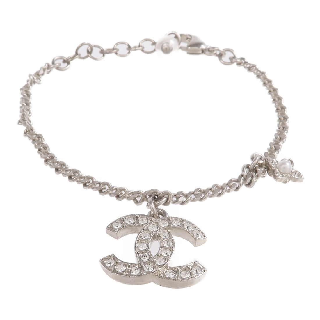 CHANEL CC Silver Tone Metal Bracelet: CHANEL CC Silver Tone Metal Bracelet CHANEL CC bracelet in silver metal. The bracelet features the CC motif and is sized for an approximate wrist size of W19.5 cm (W7.7"). The item is in AB very good 