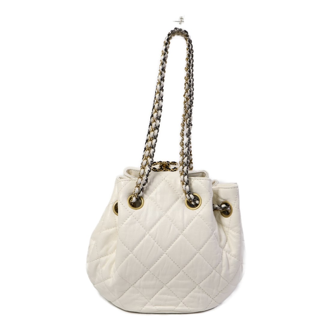 CHANEL AS2984 White Lambskin Drawstring Chain Bucket Shoulder Bag: CHANEL AS2984 White Lambskin Drawstring Chain Bucket Shoulder Bag CHANEL drawstring bucket chain shoulder bag, model AS2984, in white lambskin (sheep leather). It features a turn lock, one inside/othe