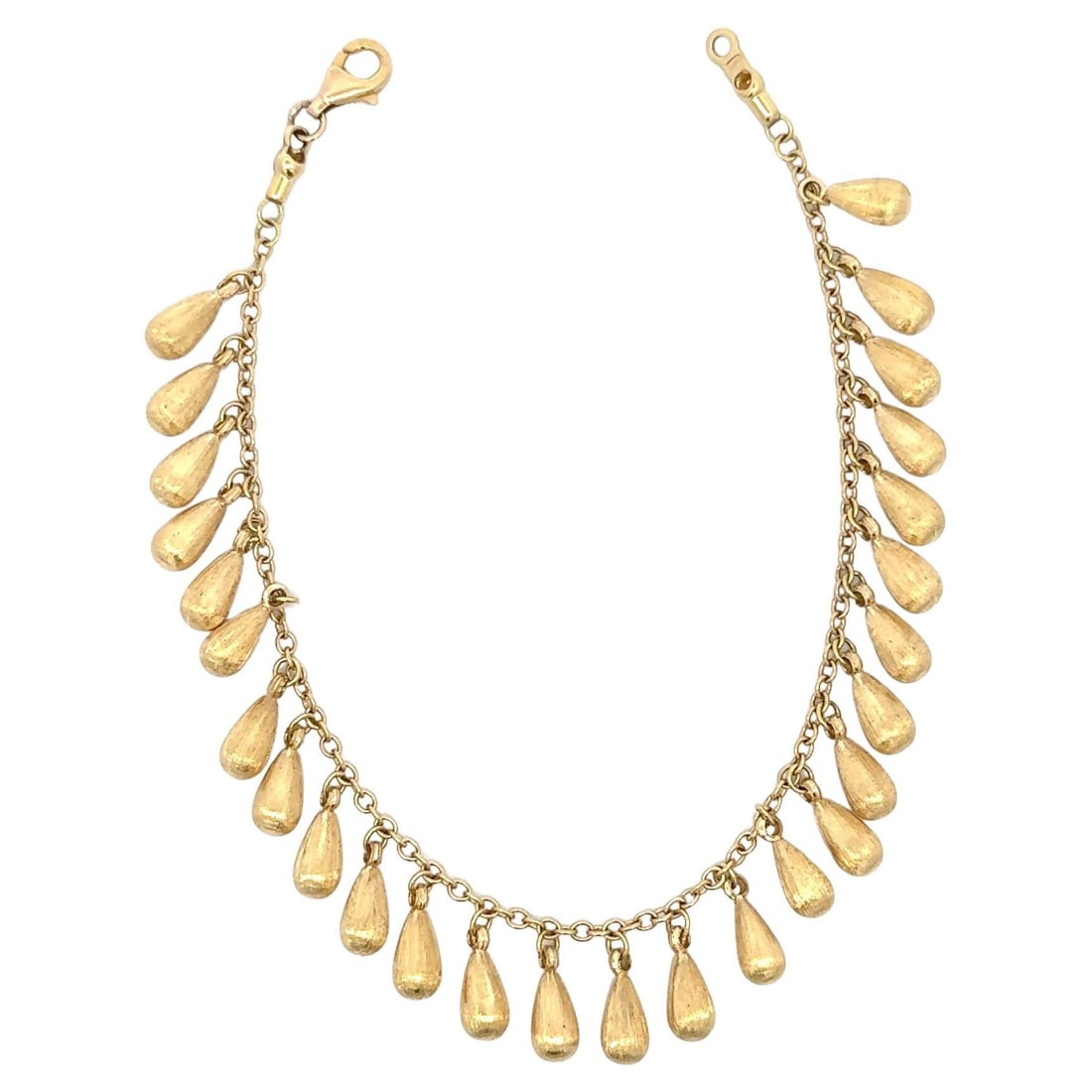 Harbor Diamonds 18K Yellow Gold Brushed Tear Drop Link Bracelet 7.5in: Harbor Diamonds 18K Yellow Gold Brushed Tear Drop Link Bracelet 7.5in This exquisite 18 Karat Yellow Gold Brush Finished Tear Drop Link Bracelet is a stunning addition to any jewelry collection. Craft