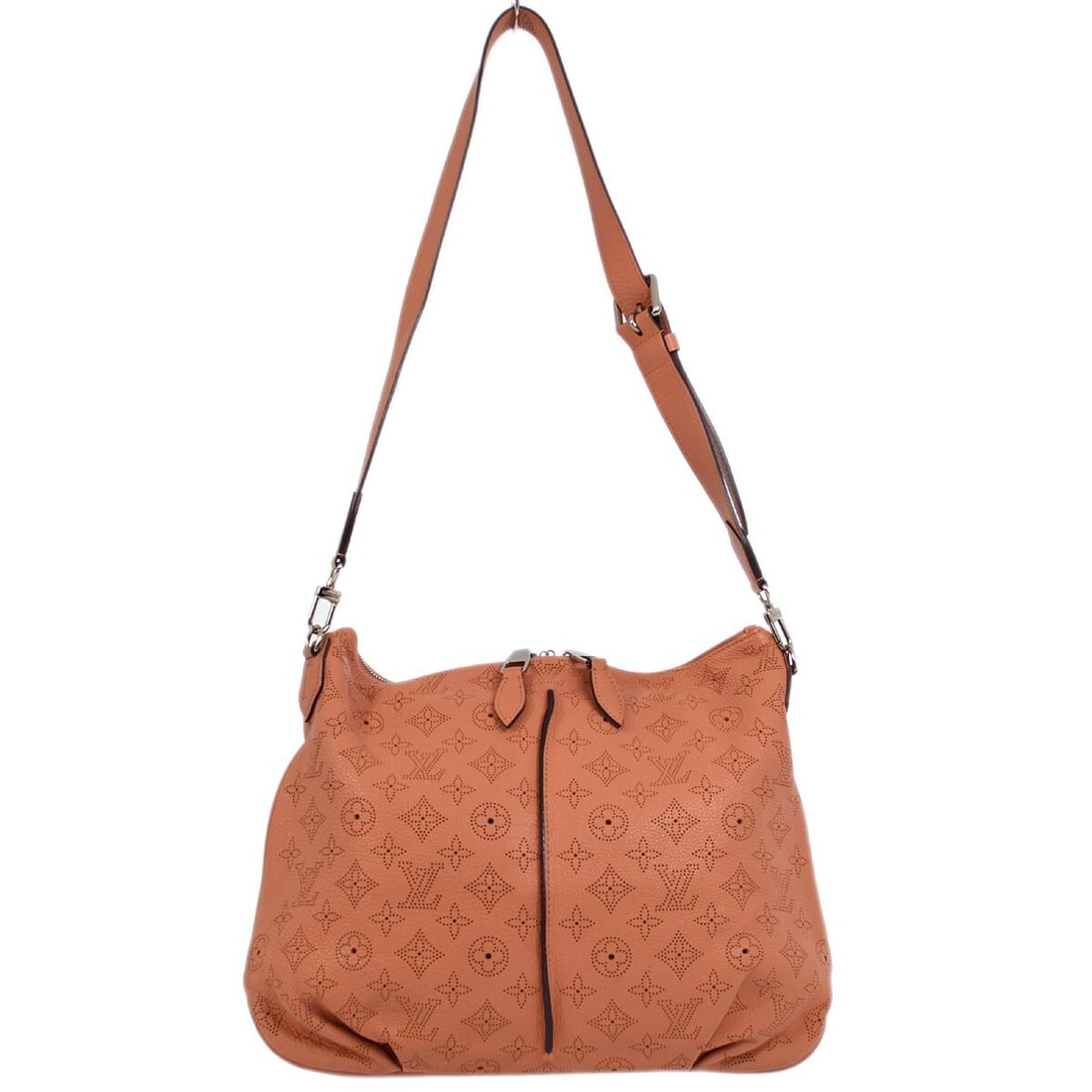 Louis Vuitton Selene PM Mahina Leather Shoulder Bag Pink M94276: Louis Vuitton Selene PM Mahina Leather Shoulder Bag Pink M94276 Louis Vuitton Pink Mahina Selene PM shoulder bag in Mahina leather, made in France. It features a zip closure, adjustable shoulder strap