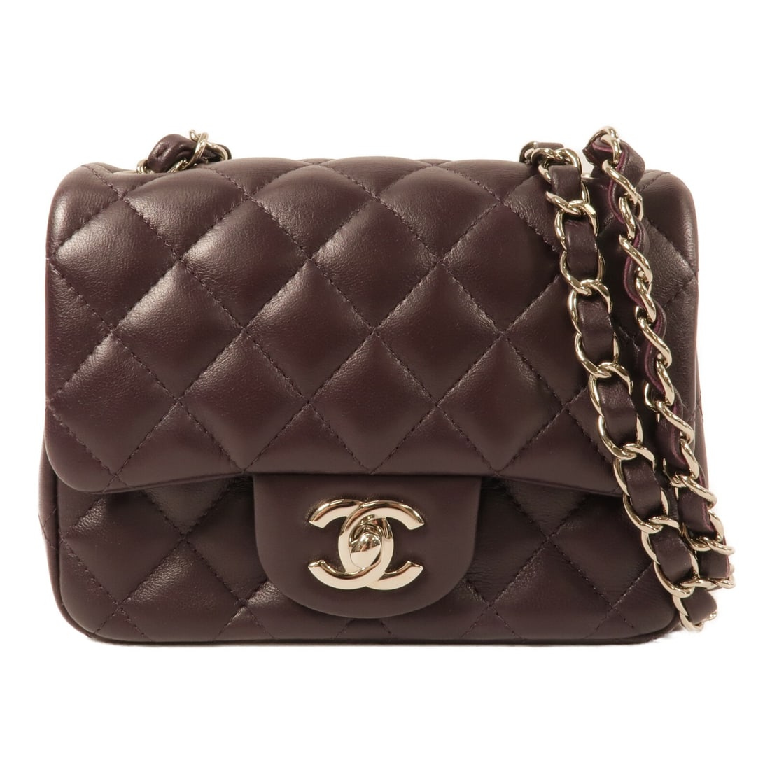 CHANEL A35200 Mini Classic 17 CC Shoulder Bag Purple Lambskin: CHANEL A35200 Mini Classic 17 CC Shoulder Bag Purple Lambskin CHANEL CC Mini Classic 17 Chain Shoulder Bag in purple lambskin (sheep leather). This women's shoulder bag features the A35200 model numbe