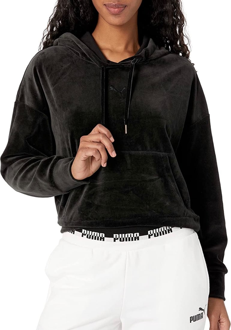 PUMA Velour Hoodie Women's 1X Black Pullover Activewear: PUMA Velour Hoodie Women's 1X Black Pullover Activewear Elevate your activewear with the PUMA Velour Hoodie, designed for comfort and style. This plush hoodie features a luxurious velour fabric, perfe