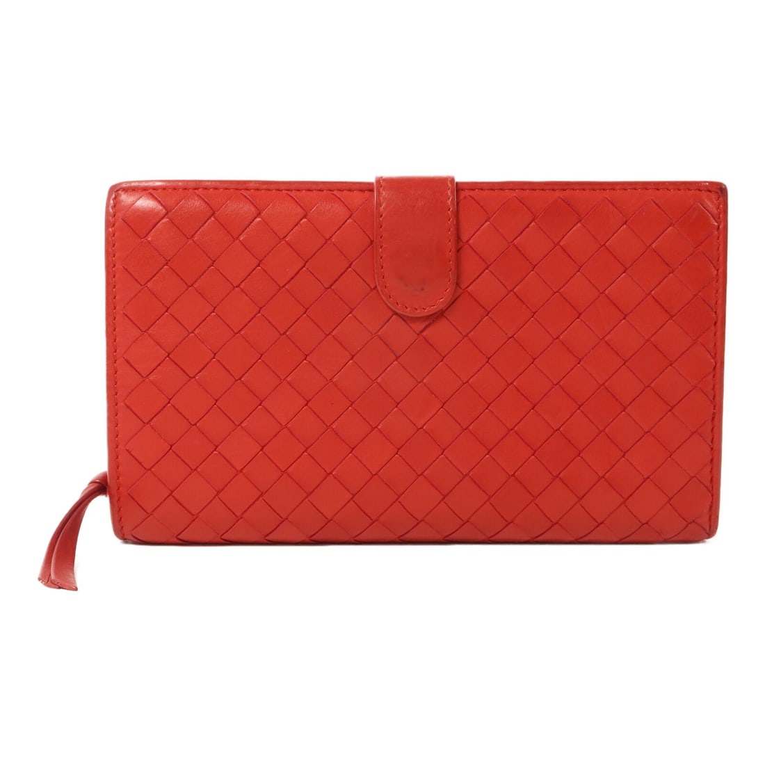Bottega Veneta 132357 red lambskin bifold long wallet: Bottega Veneta 132357 red lambskin bifold long wallet A BOTTEGA VENETA BV long bifold wallet in red lambskin (sheep leather). Designed for women, it measures approximately 17 cm wide, 10 cm high, and 