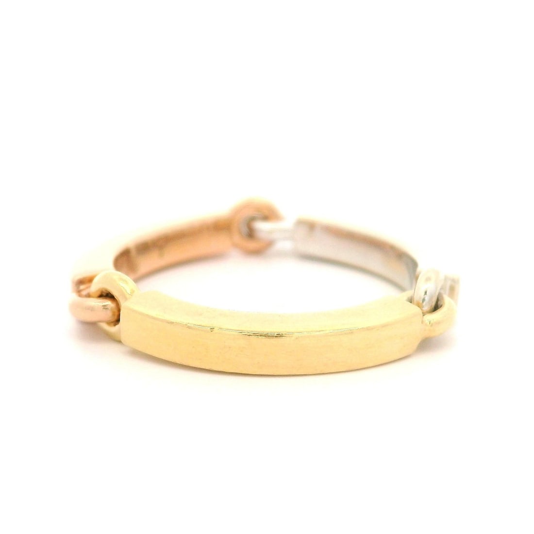 Maor 18k Tri Color Gold Polished Band Ring Size 7: Maor 18k Tri Color Gold Polished Band Ring Size 7 This exquisite band ring features a stunning tri-color design crafted from solid 18k gold, showcasing yellow, rose, and white gold in a polished finis