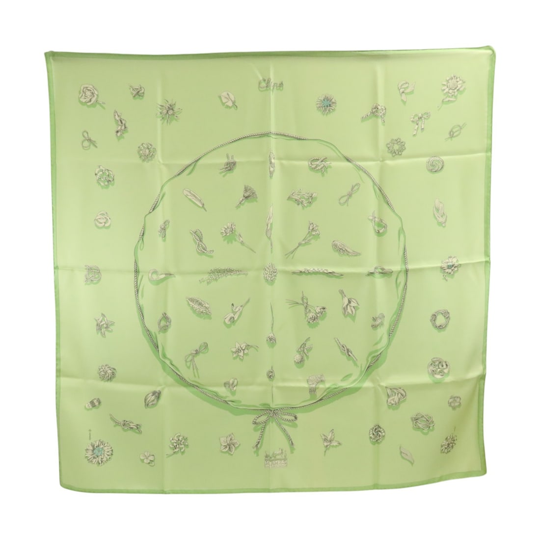 Hermes Silk Scarf 90cm x 90cm Green Gray White: Hermes Silk Scarf 90cm x 90cm Green Gray White Hermes scarf in silk with a green, gray, and white colorway. It measures 90 cm x 90 cm (35.4 in x 35.4 in) and is offered in very good AB condition. Acce