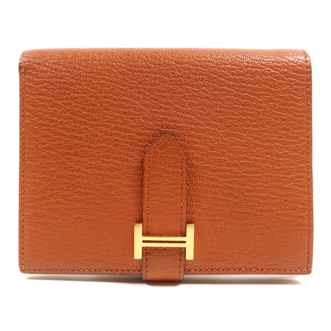 Hermes Bearn Compact Wallet Chevre Goatskin Brown Cuivre GHW: Hermes Bearn Compact Wallet Chevre Goatskin Brown Cuivre GHW Hermes Bearn Compact Wallet in BrownxCuivre, made from Chevre x goatskin leather. This compact wallet features gold hardware, a card pocket